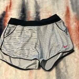Nike shorts size medium